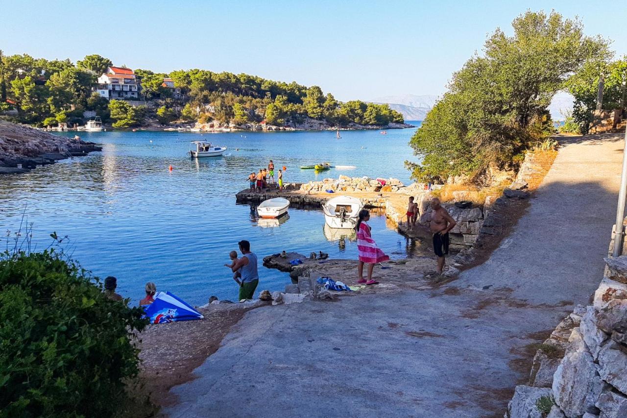Apartments By The Sea Basina, Hvar - 11817 Vrbanj Extérieur photo