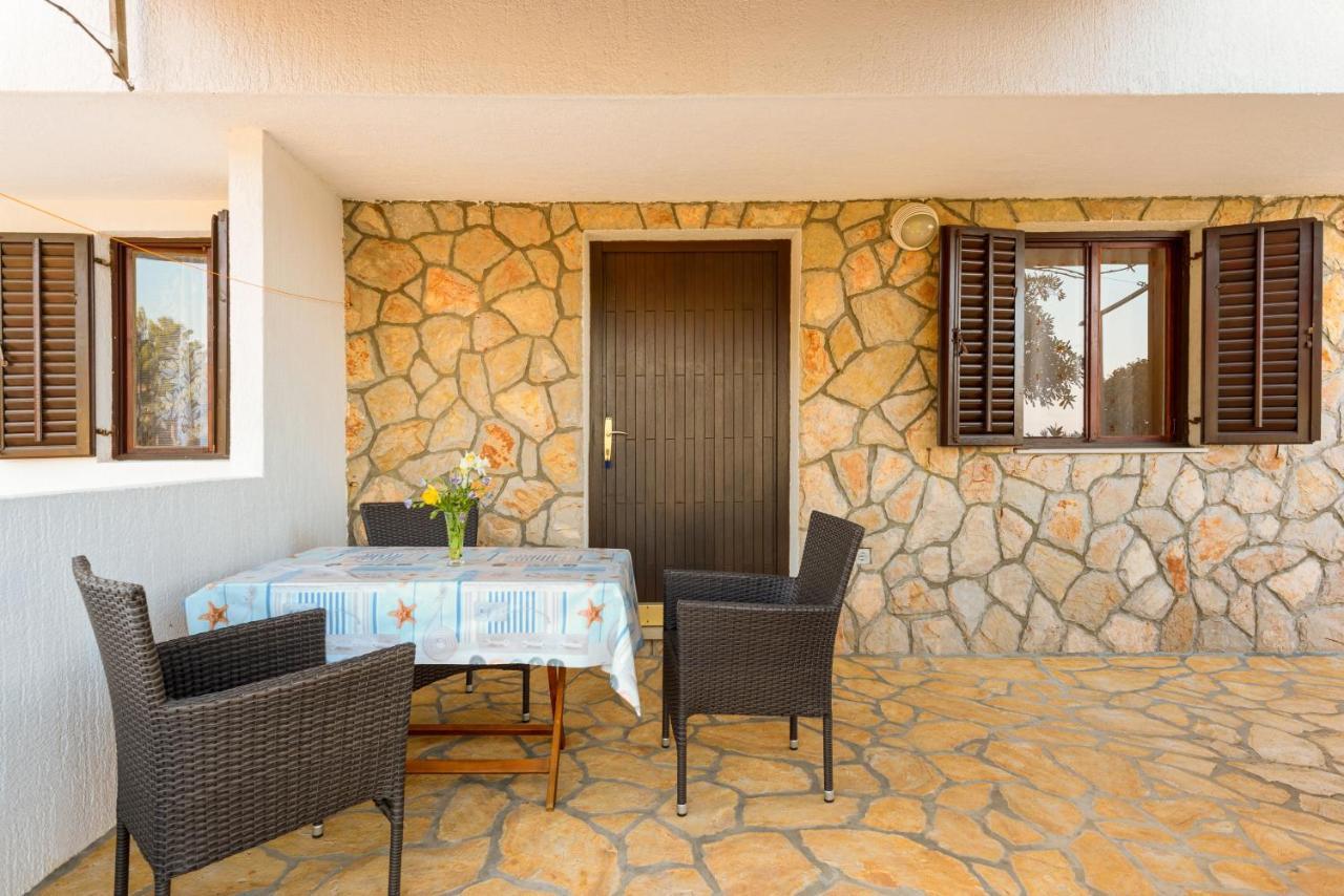 Apartments By The Sea Basina, Hvar - 11817 Vrbanj Extérieur photo
