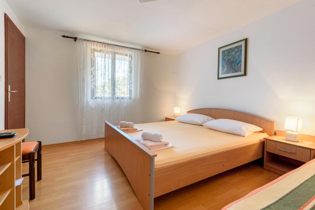 Apartments By The Sea Basina, Hvar - 11817 Vrbanj Extérieur photo
