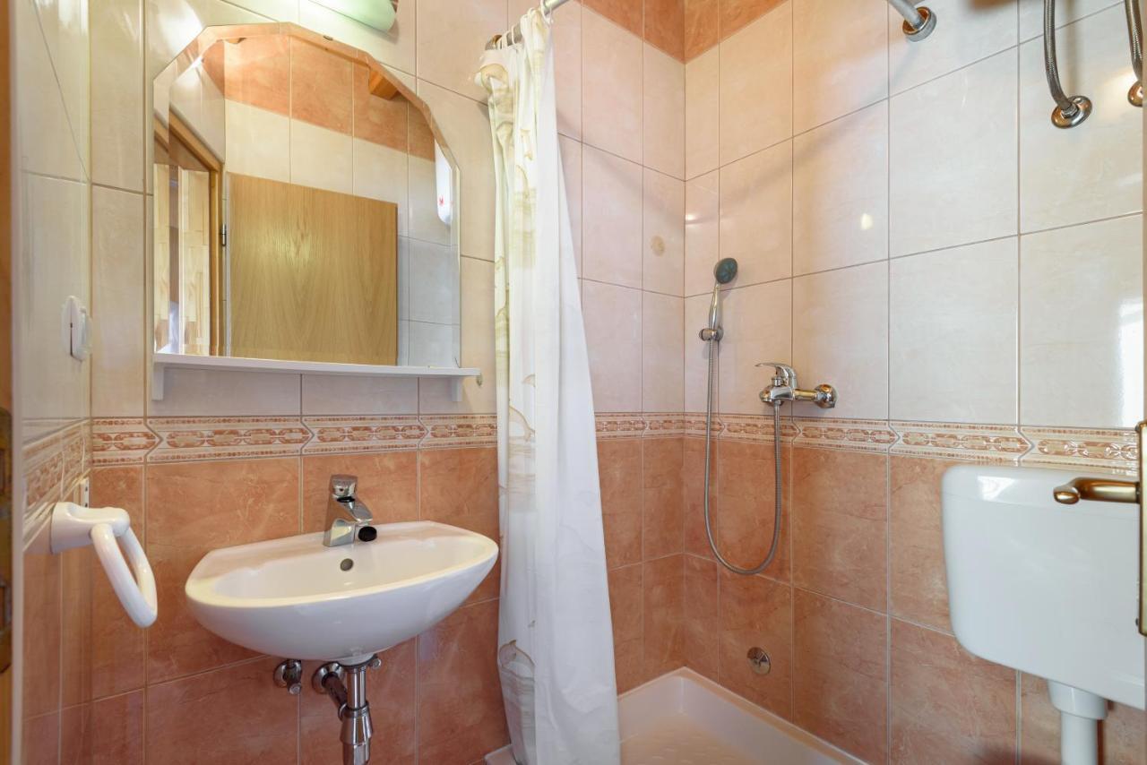 Apartments By The Sea Basina, Hvar - 11817 Vrbanj Extérieur photo
